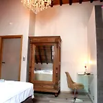 Bed & Breakfast N°5
