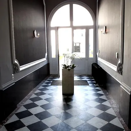 Bed & Breakfast N°5