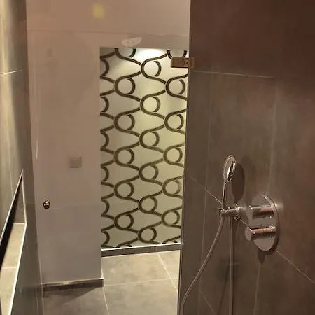 فندق مبيت وإفطار N°5