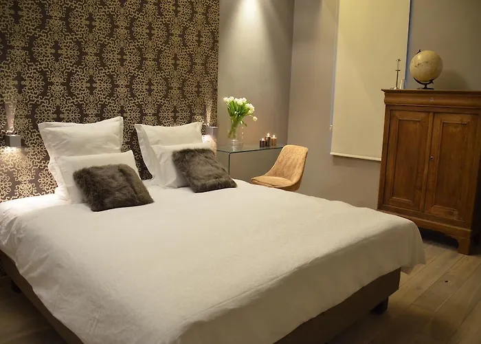 Nocleg ze śniadaniem N°5 4*